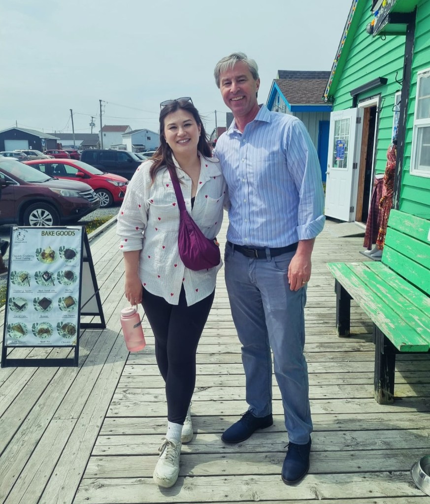 Mandrak Lab members met with Nova Scotia Premier Tim Houston.